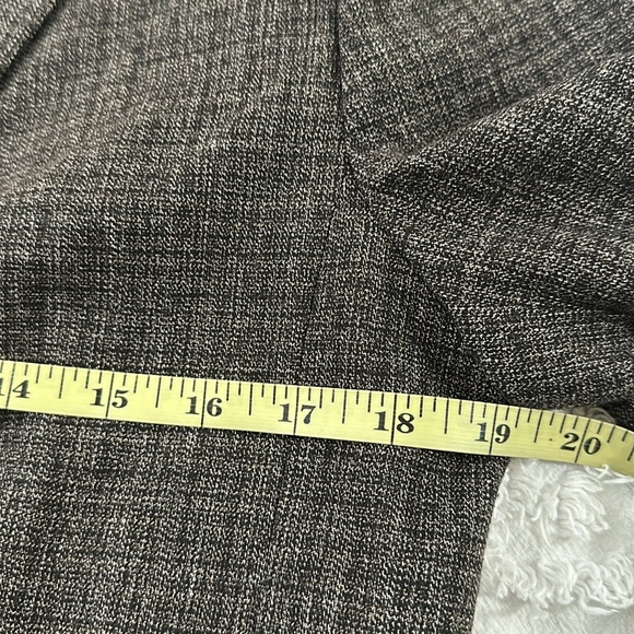 NWOT - Tahari - Classic Blazer - 10 - Picture 5 of 8